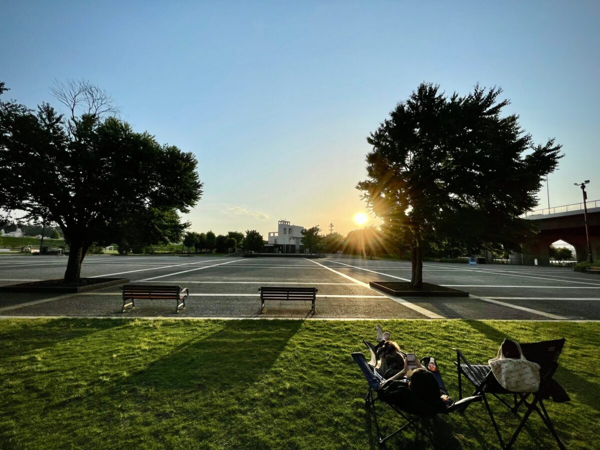 新横浜公園の夕日